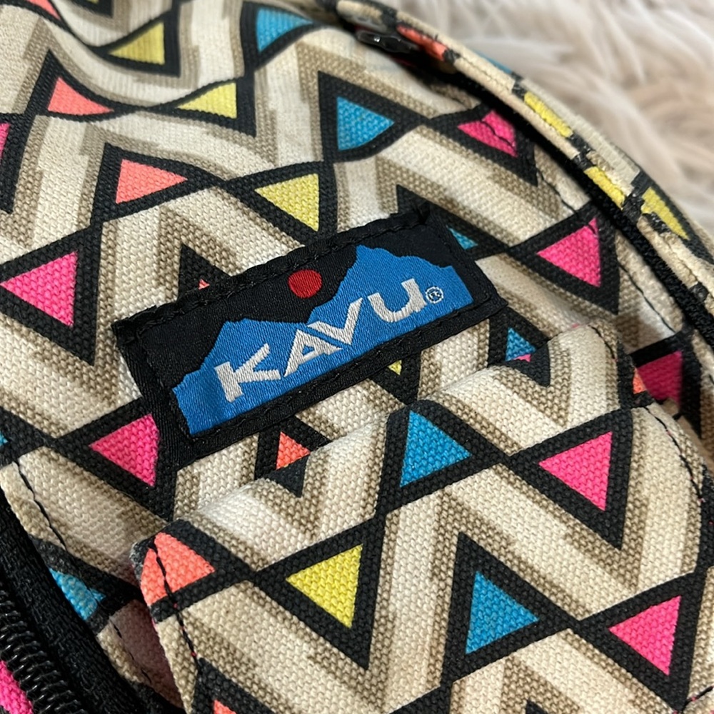 Kavu Rope Rope Sack Sling Crossbody Backpack Fluorescent Triangles - Picture 2 of 4